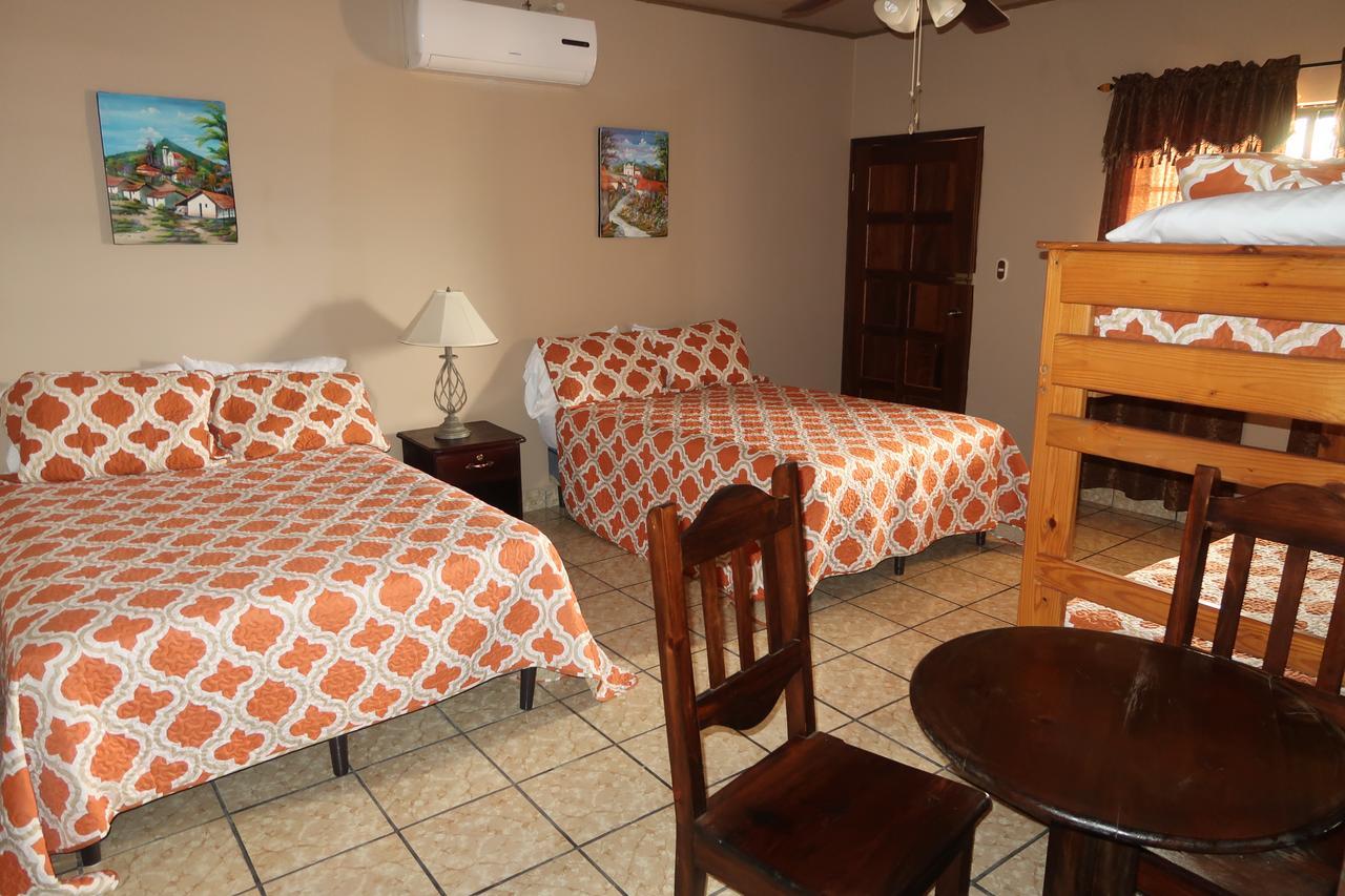 Hotel La Escalinata Copan Экстерьер фото